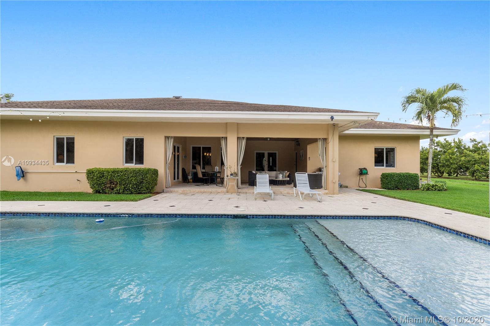 19485 Southwest 288th Street Homestead, FL 33030 - Photo 37 of 50