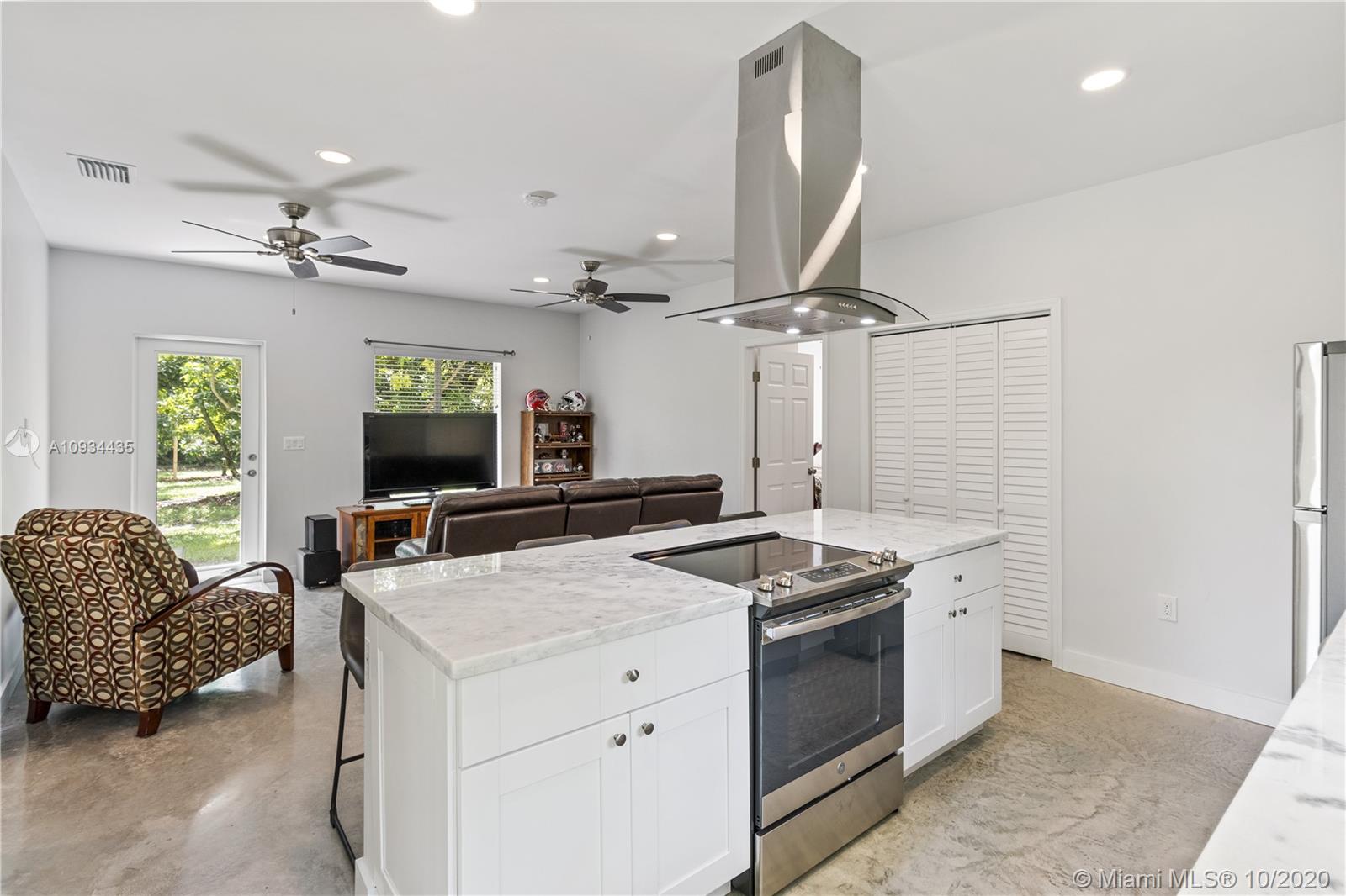 19485 Southwest 288th Street Homestead, FL 33030 - Photo 41 of 50