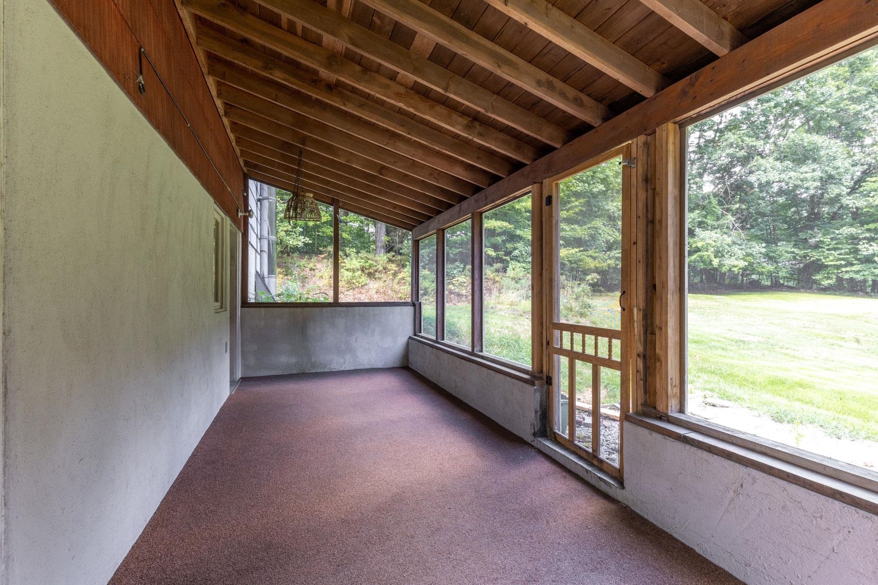 169 Estes Road Rochester, NH 03867 - Photo 17 of 26