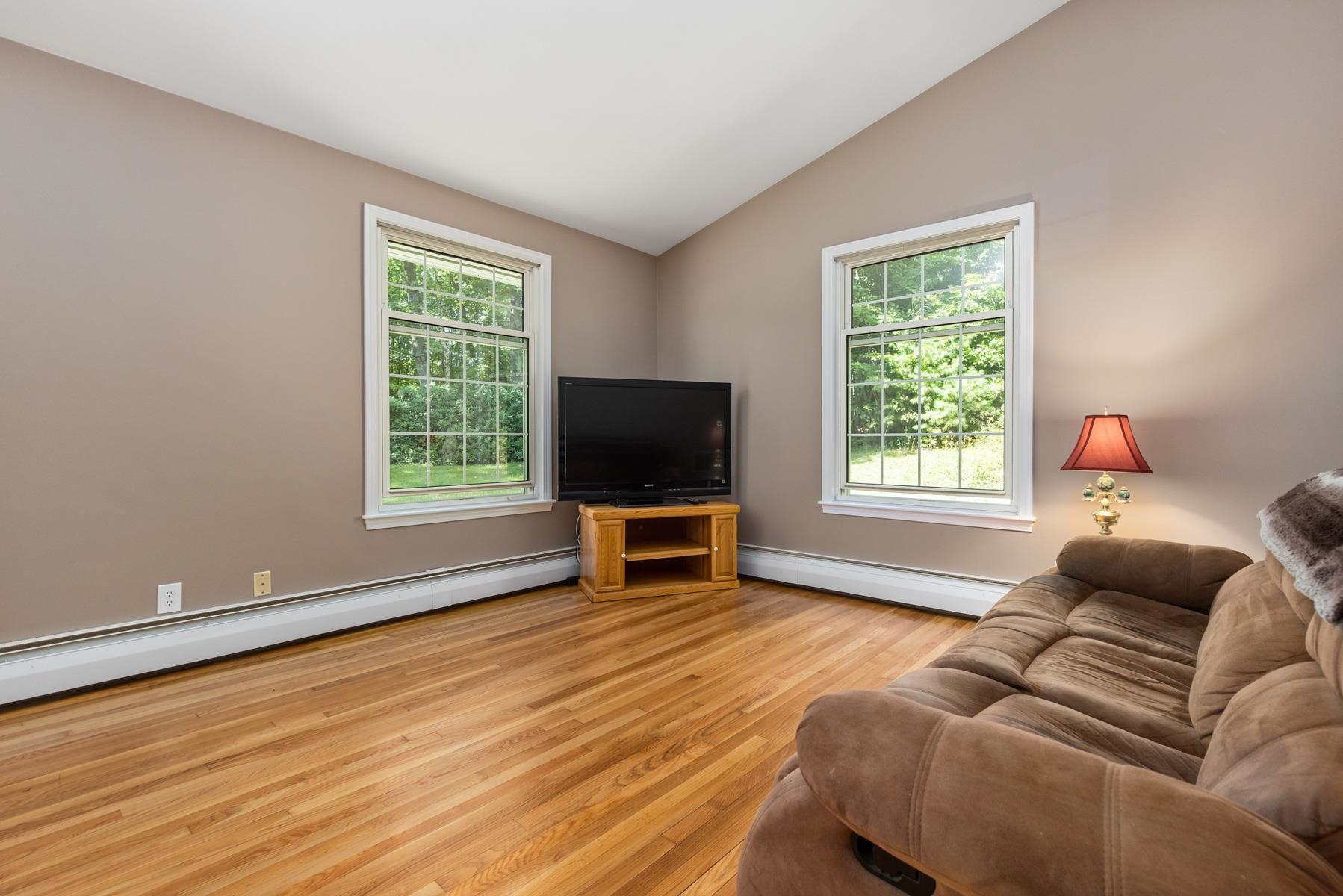 169 Estes Road Rochester, NH 03867 - Photo 10 of 26