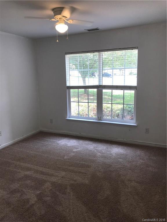 10715 Gold Pan Road Charlotte, NC 28215 - Photo 13 of 19 Gallery Image 13