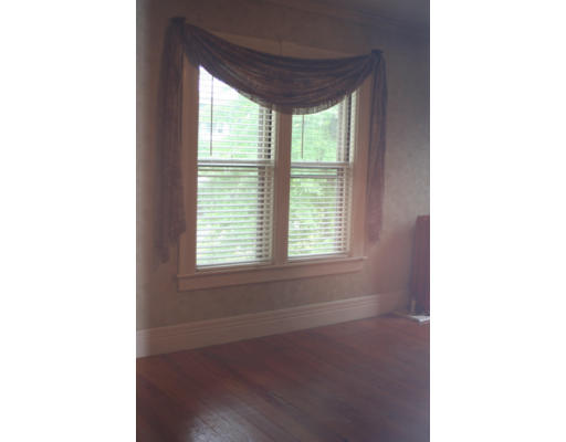 363 Springfield Street Chicopee, MA 01013 - Photo 13 of 21 Gallery Image 13