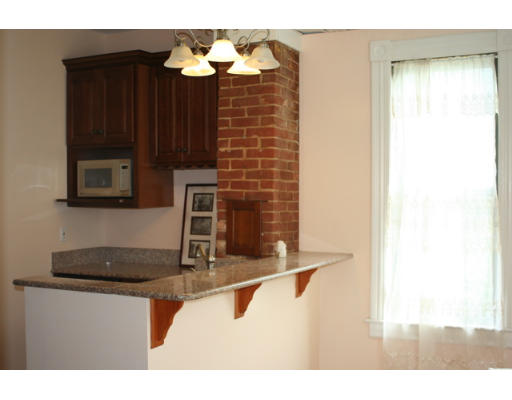 363 Springfield Street Chicopee, MA 01013 - Photo 7 of 21 Gallery Image 7