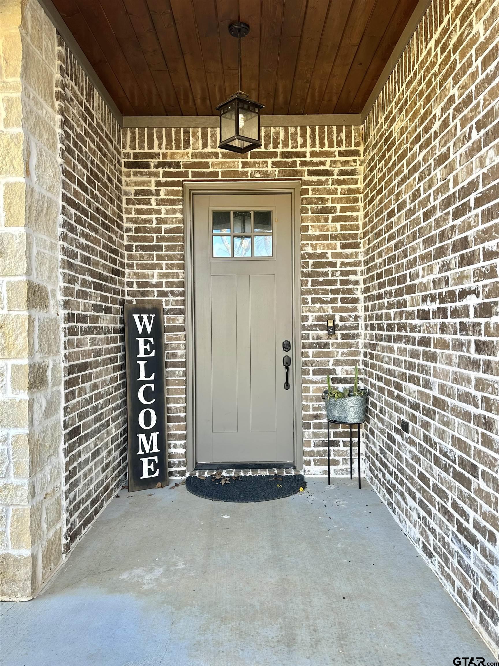 345 Willow Creek Ranch Road Gladewater, TX 75647 - Photo 5 of 47 a view of door