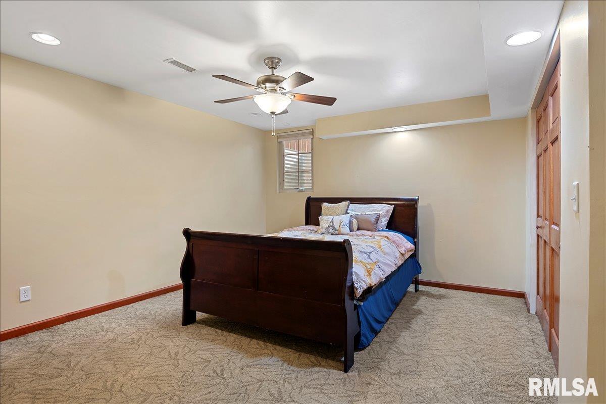 2517 Dickens Drive Springfield, IL 62711 - Photo 50 of 66