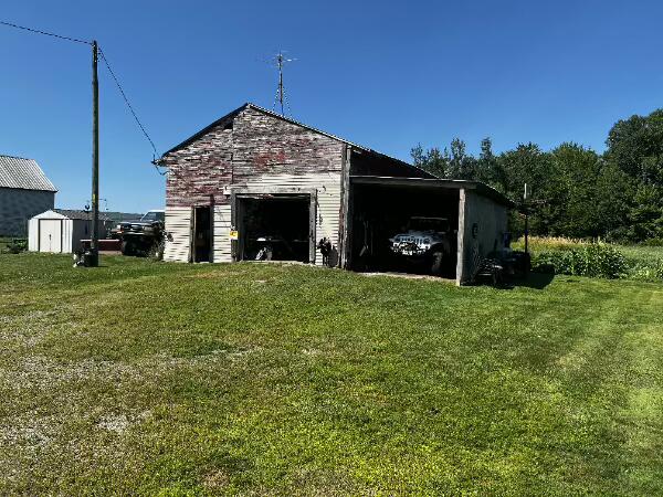 30 Island Falls Road Sherman, ME 04776 - Photo 4 of 26 68cd82c9-4a48-4be2-a4f3-4196b092b978