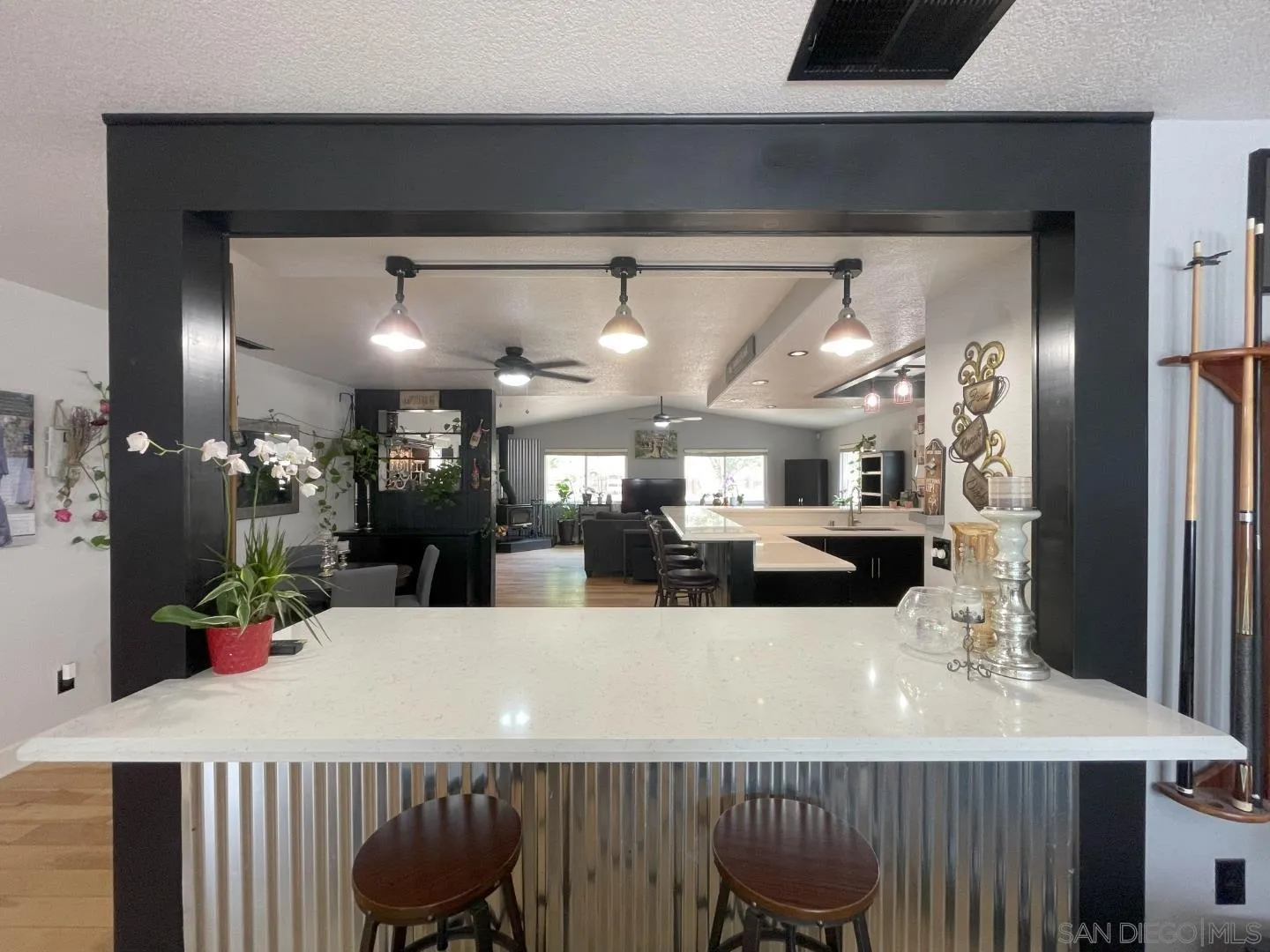 16734 Georgios Way Ramona, CA 92065 - Photo 6 of 35