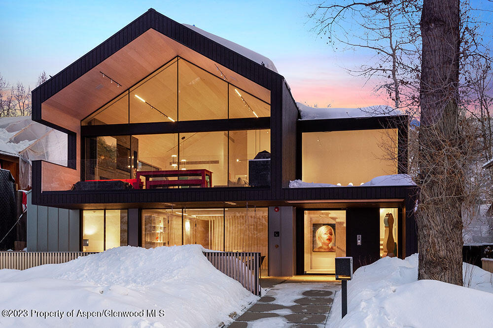 a house view with a outdoor space