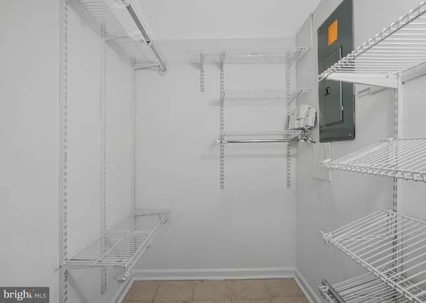$3,400 | 2509 Oberlin Drive, Alexandria, VA 22307