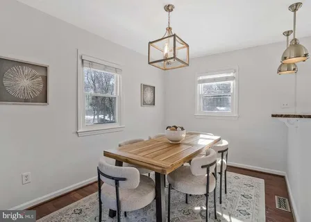 $3,400 | 2509 Oberlin Drive, Alexandria, VA 22307