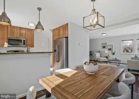 $3,400 | 2509 Oberlin Drive, Alexandria, VA 22307