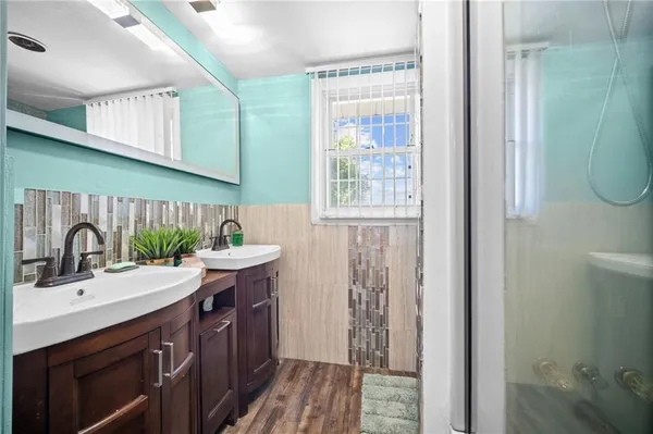 $325,000 | 124 Broadcrest Drive, Pittsburgh, PA 15235