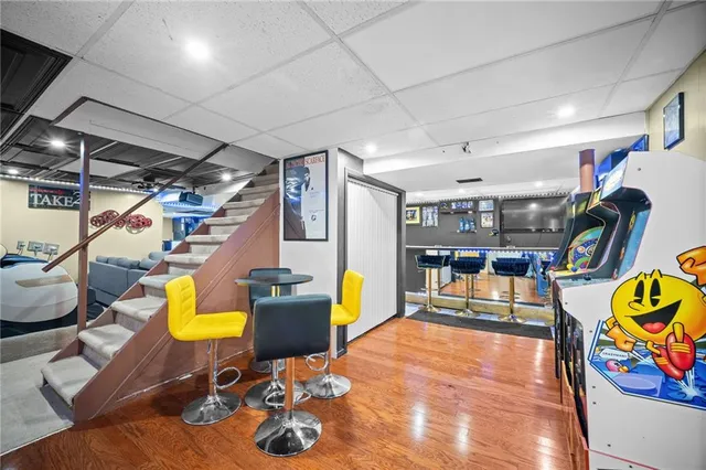 $325,000 | 124 Broadcrest Drive, Pittsburgh, PA 15235