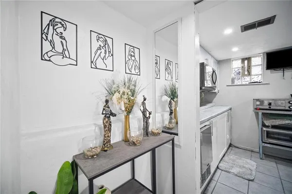 $325,000 | 124 Broadcrest Drive, Pittsburgh, PA 15235