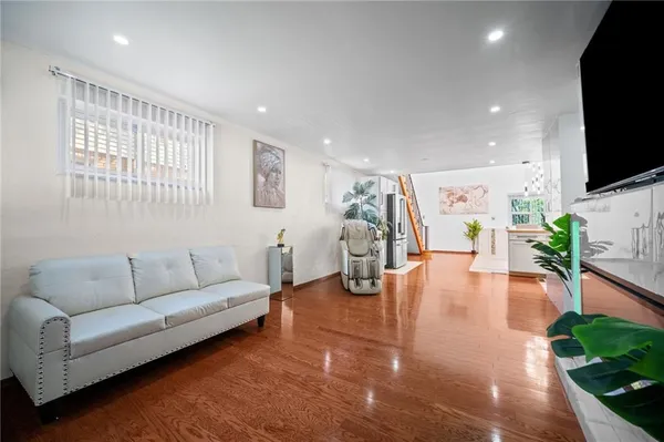 $325,000 | 124 Broadcrest Drive, Pittsburgh, PA 15235