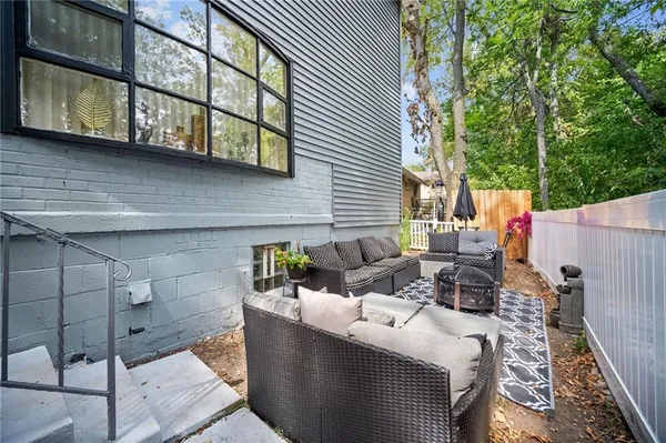 $325,000 | 124 Broadcrest Drive, Pittsburgh, PA 15235