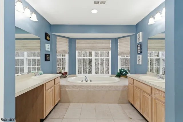 $778,000 | 406 Rock Ridge Road, Lake Hopatcong, NJ 07849