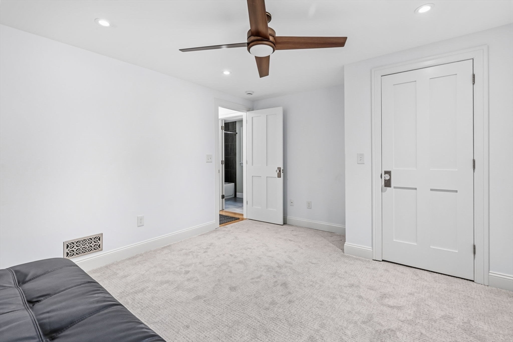 33 Rattle Hill Road Southampton, MA 01073 - Photo 33 of 42