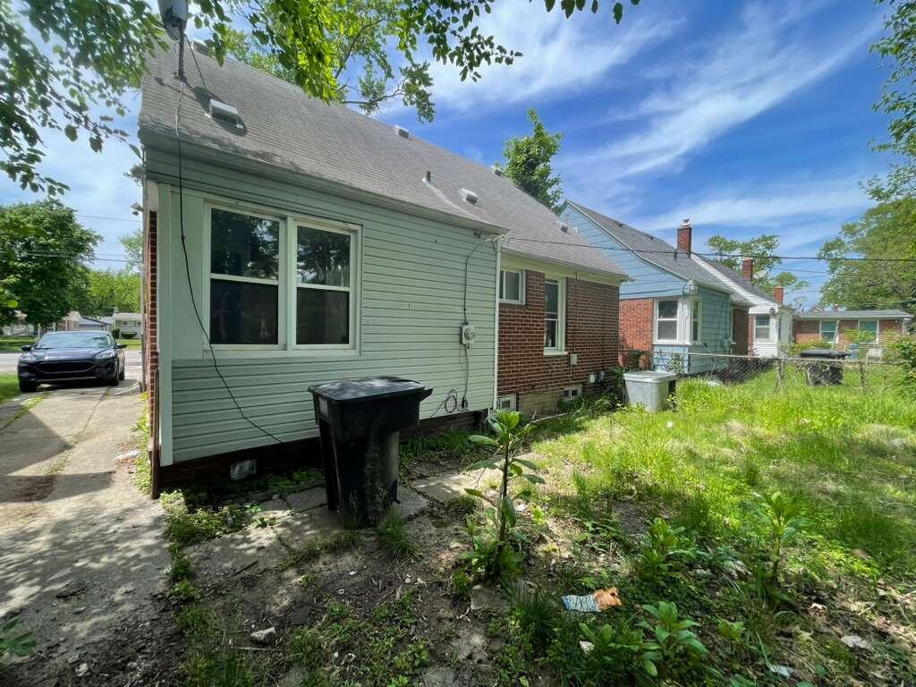 20090 Lahser Road Detroit, MI 48219 - Photo 3 of 12 WhatsApp Image 2026-05-26 at 12.30.49 PM