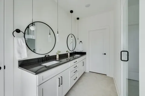 $899,000 | 1915 A Scott Avenue, Nashville, TN 37206