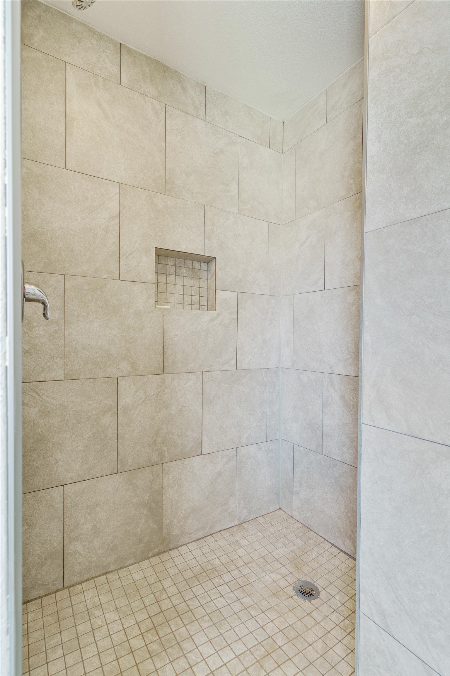 2610 Mayfair Road Tallahassee, FL 32303 - Photo 16 of 33 Gallery Image 16
