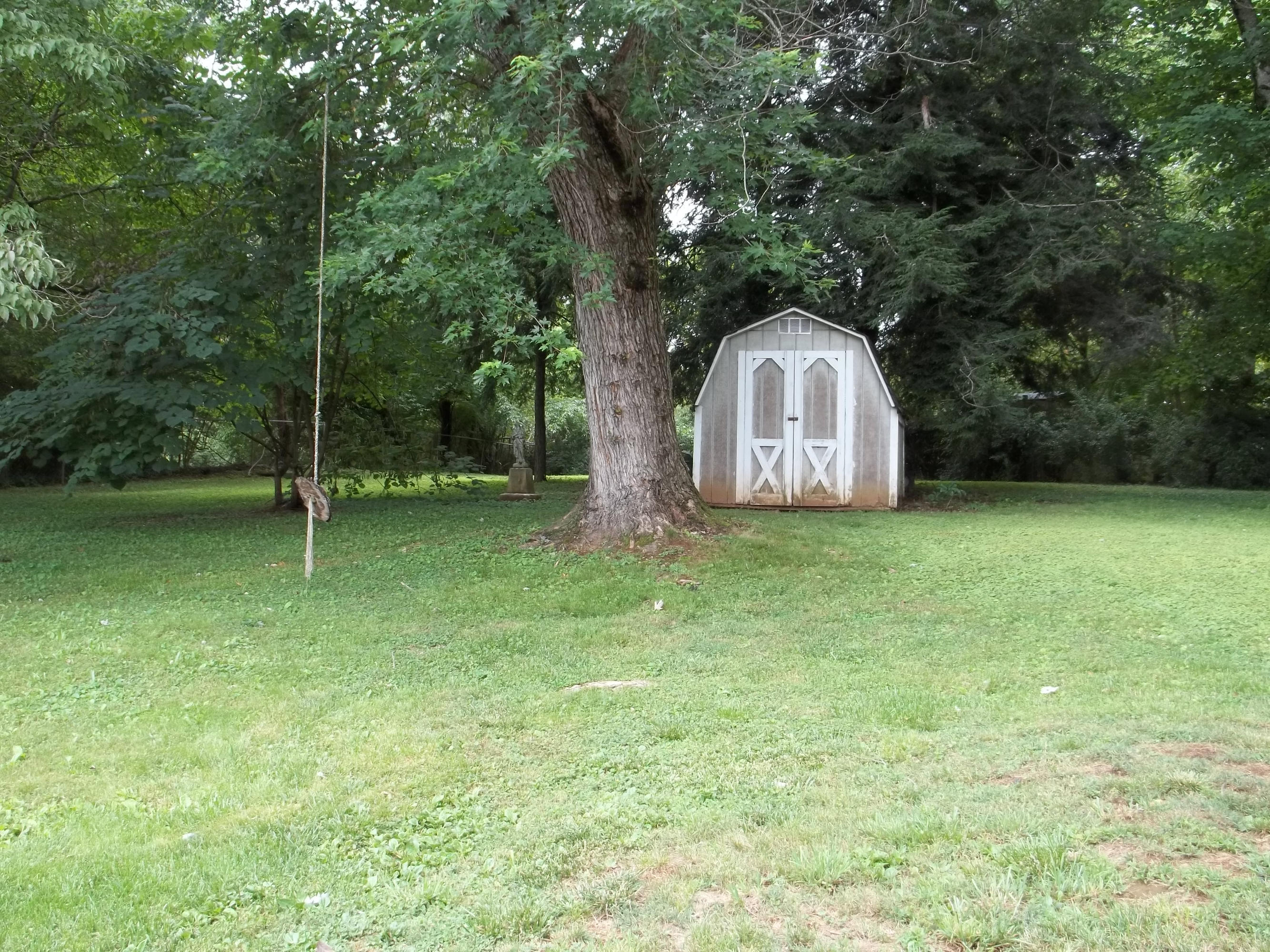116 Venus Road Oak Ridge, TN 37830 - Photo 17 of 17 100_5880