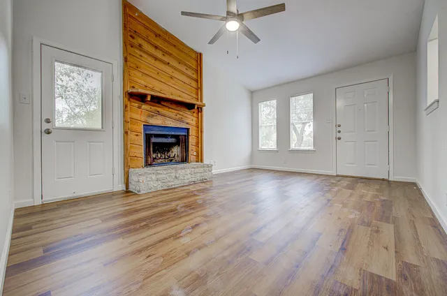 $1,495 | 1306 Bonnie Brae Street, Unit B, Austin, TX 78753