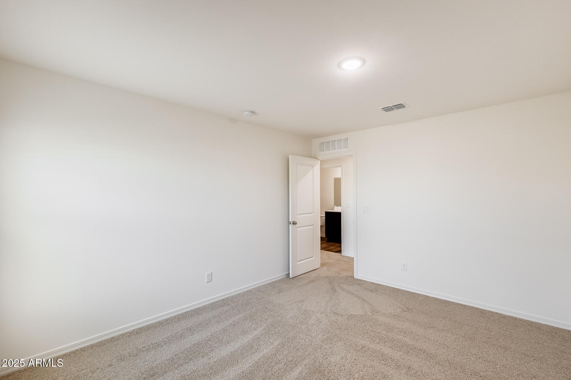 5663 East Moira Road Florence, AZ 85132 - Photo 24 of 37 a view of an empty room