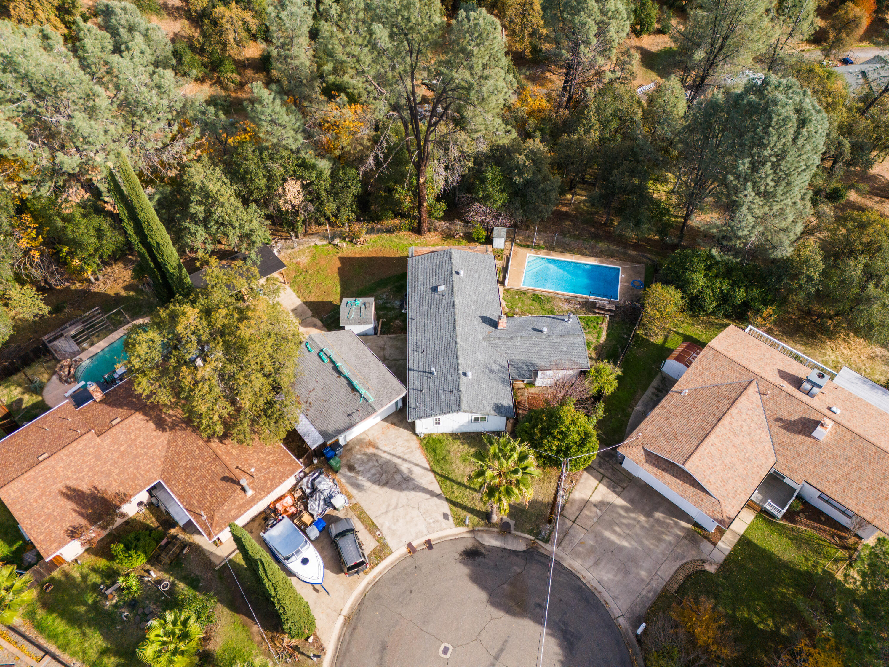 1330 Scenic Way Redding, CA 96001 - Photo 41 of 43 an aerial view of a house with a yard