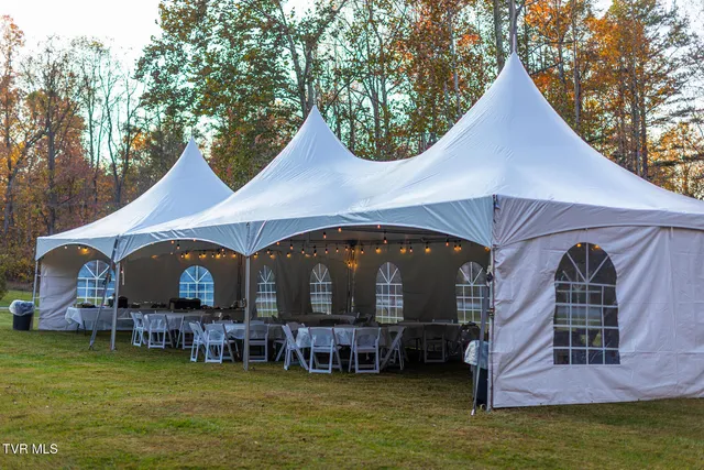 $5,100,000 | 383 Tva Road South, Bristol, TN 37620