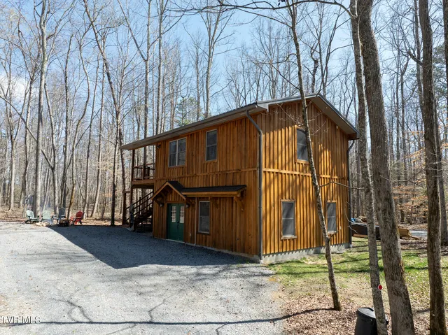 $5,100,000 | 383 Tva Road South, Bristol, TN 37620