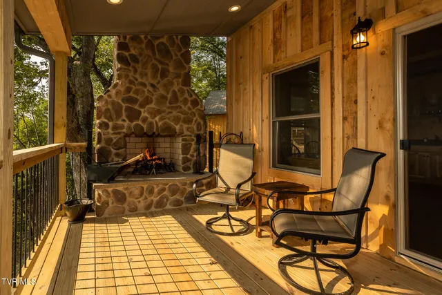 $5,100,000 | 383 Tva Road South, Bristol, TN 37620