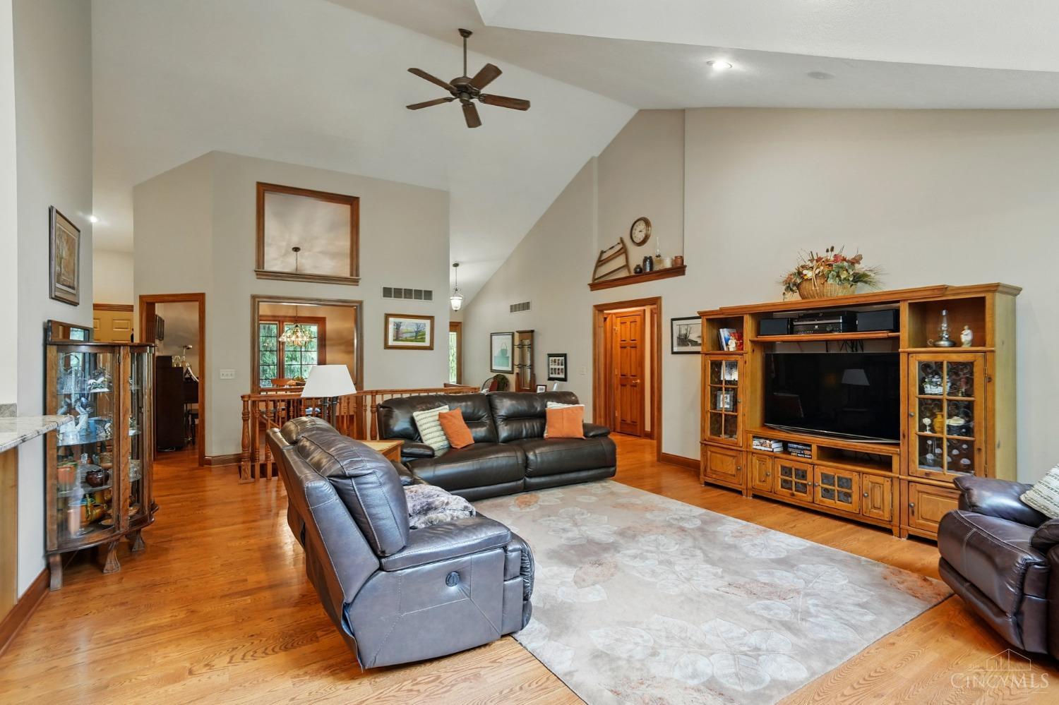 435 Gallaher Road Monroe, OH 45050 - Photo 13 of 63