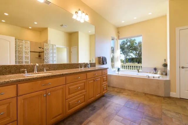 $1,149,000 | 21900 Cadrona Court, Palo Cedro, CA 96073