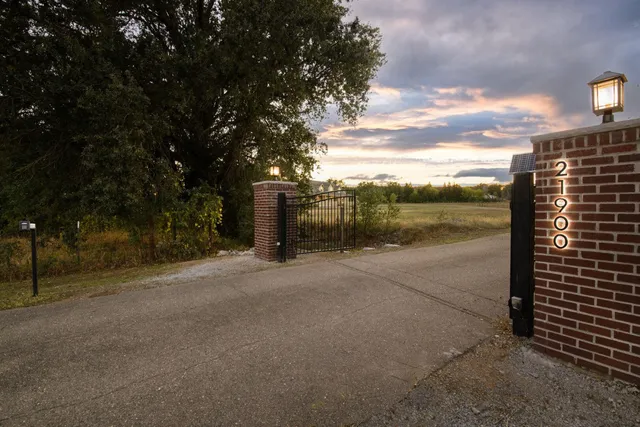 $1,149,000 | 21900 Cadrona Court, Palo Cedro, CA 96073