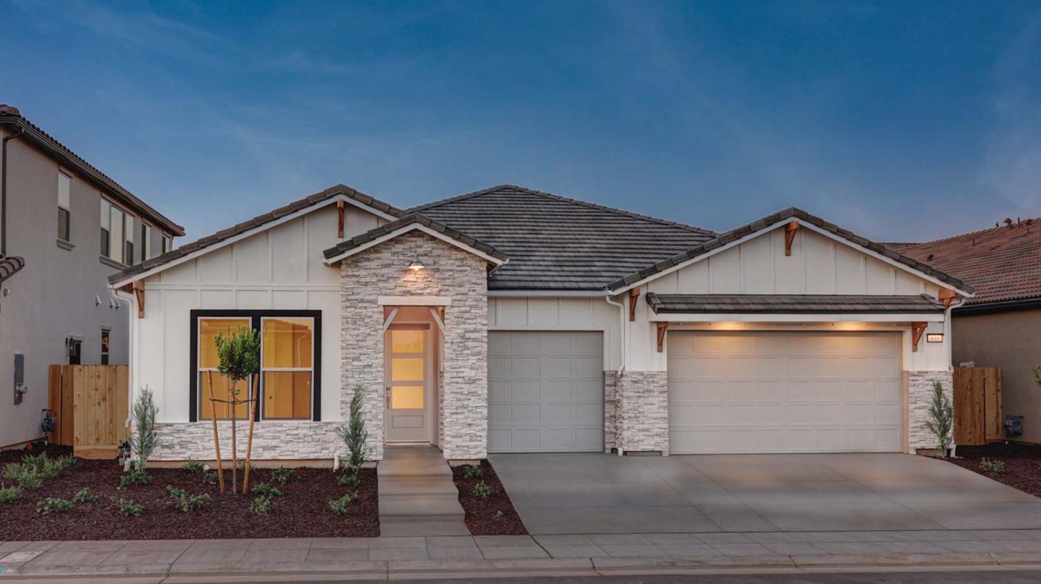 935 Talus Way Madera, CA 93636 - Photo 1 of 34