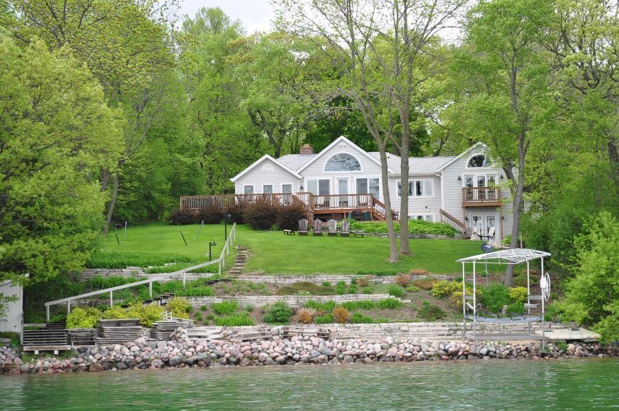 W5405 Territorial Road La Grange, WI 53121 - Photo 1 of 1 Front