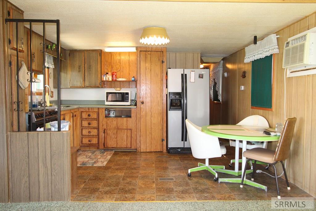 1003 Custer Street Mackay, ID 83251 - Photo 12 of 19