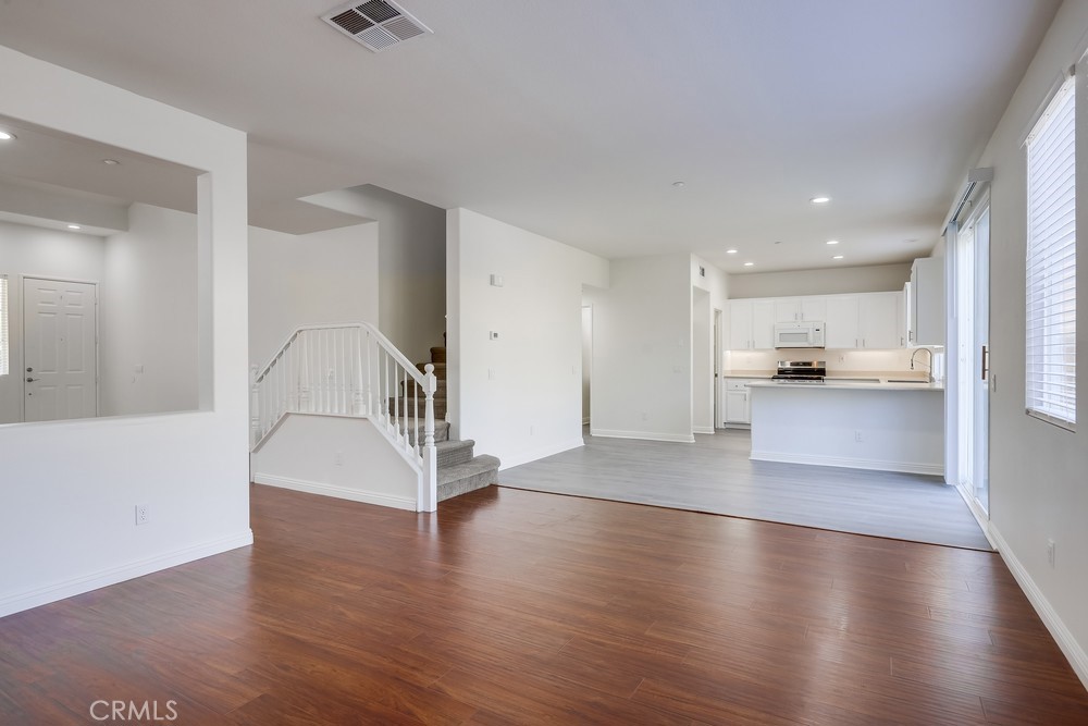 321 North Riley Court Placentia, CA 92870 - Photo 14 of 65