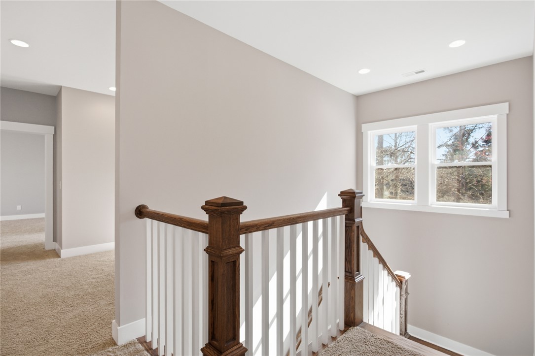 401 Promontory Ridge Seneca, SC 29672 - Photo 16 of 28