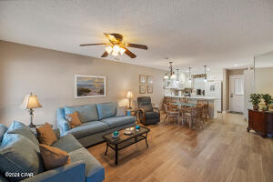 22 Chateau Road Panama City Beach, FL 32413 - Photo 13 of 43 Gallery Image 13