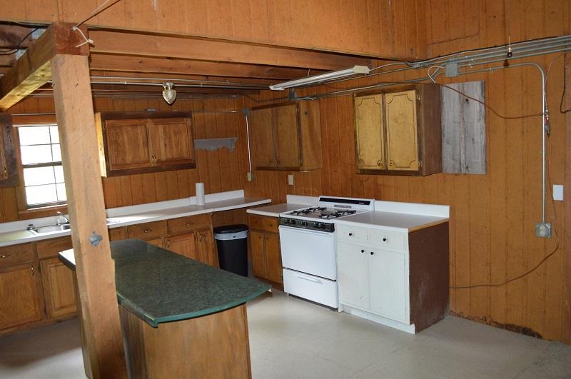 1215 Murrell Bench Road Belvidere, TN 37306 - Photo 8 of 25 Gallery Image 8