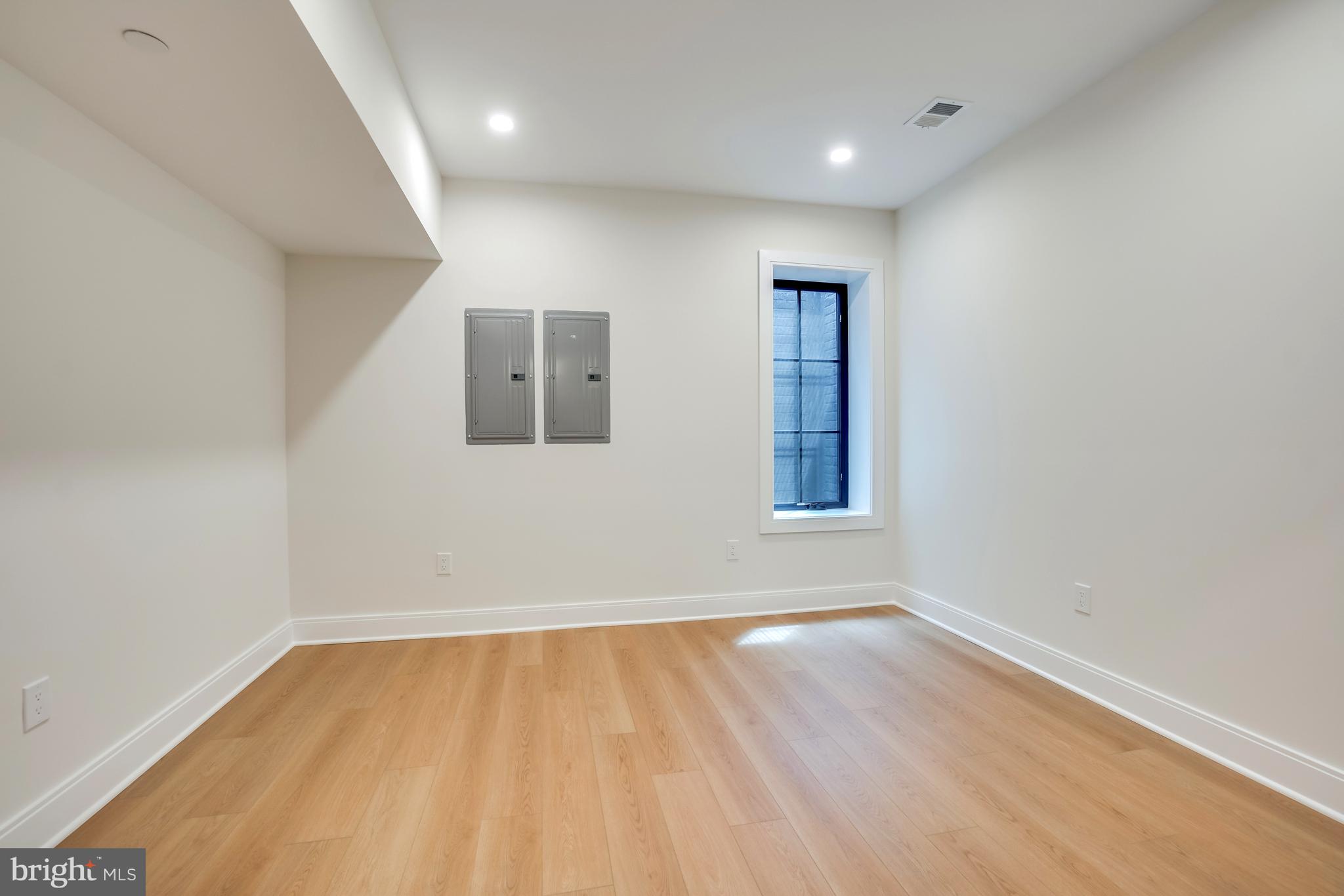 5507 Charlcote Road Bethesda, MD 20817 - Photo 35 of 40 Lower Level Bedroom