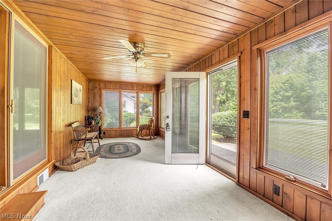 2154 Townline Road Madison, OH 44057 - Photo 3 of 35 4 Season Room