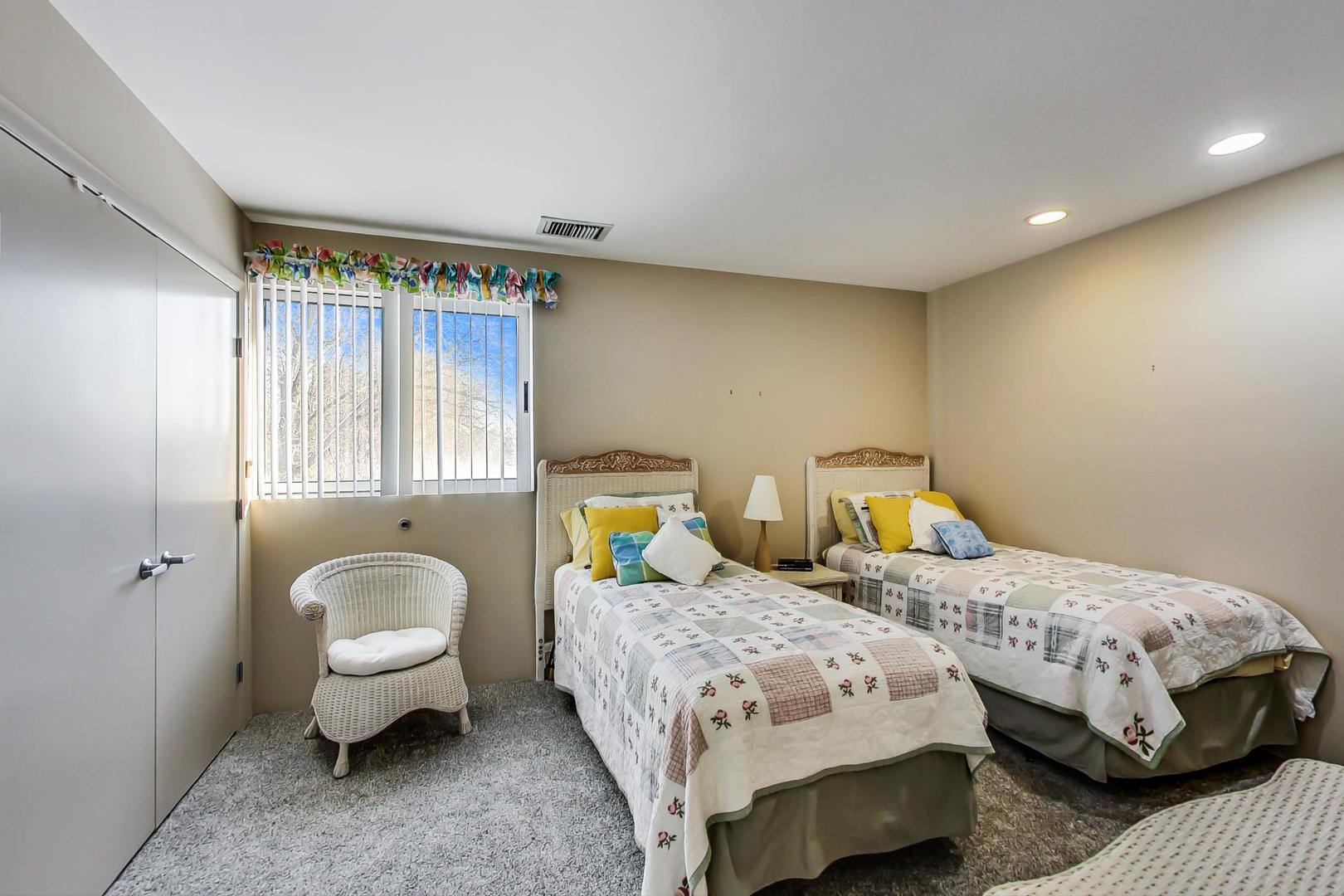 355 Milford Road Deerfield, IL 60015 - Photo 28 of 42
