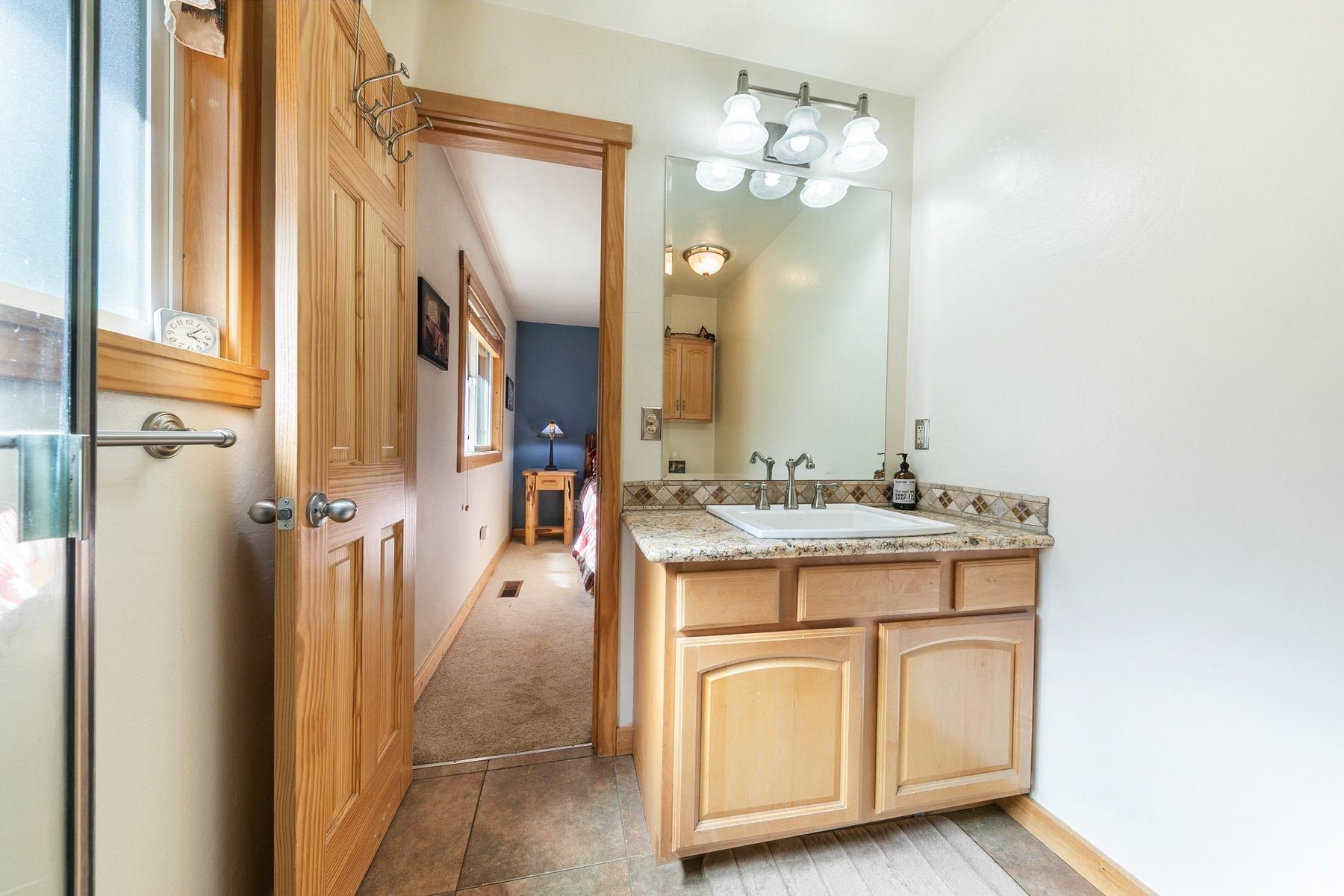 10666 Torrey Pine Road Truckee, CA 96161 - Photo 16 of 21