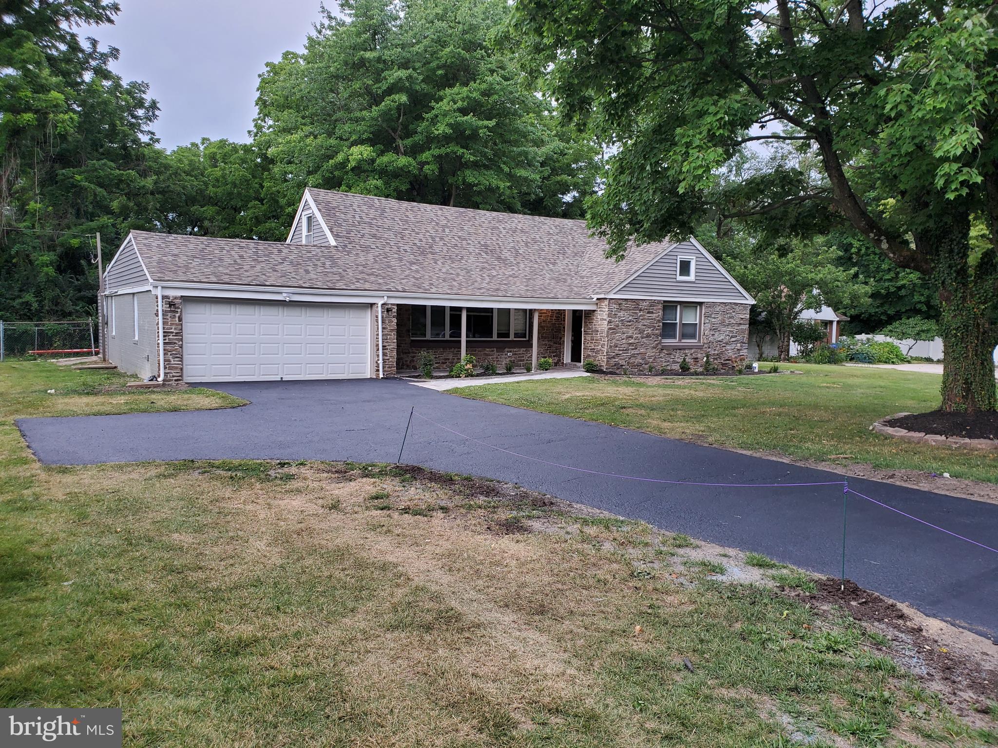 1000 Church Road Wyncote, PA 19095 - Photo 4 of 42