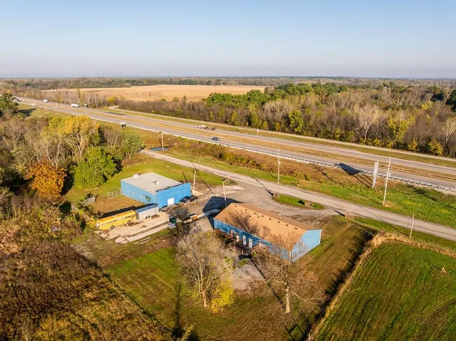 $439,000 | 700 West Street, Sweet Springs, MO 65351