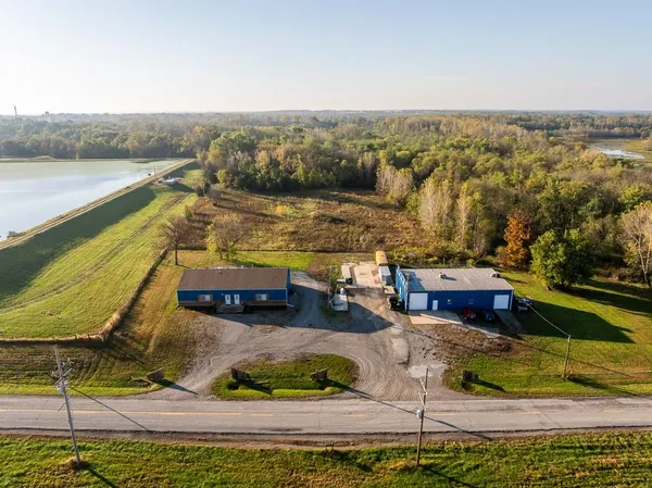 $439,000 | 700 West Street, Sweet Springs, MO 65351