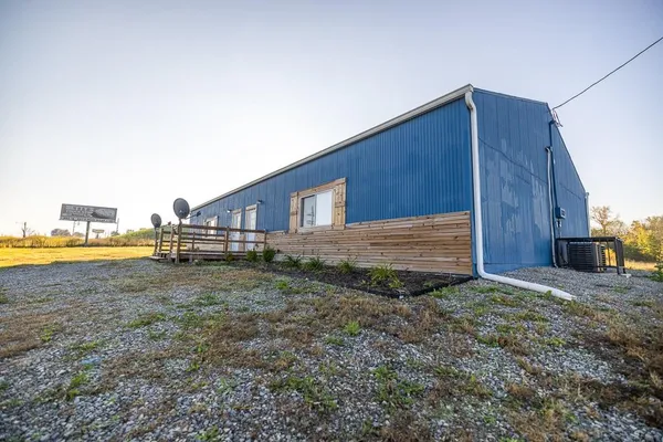 $439,000 | 700 West Street, Sweet Springs, MO 65351